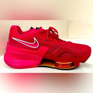 Nike Superrep - Size 8